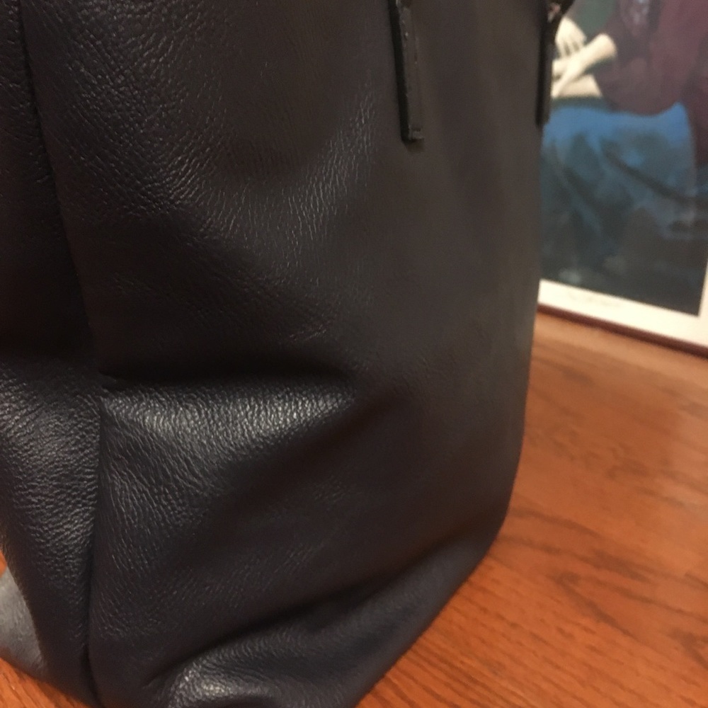 Nine West navy blue handbag - Picture 3 of 9
